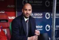 Fussball 1. Bundesliga Saison 14/15: Trainer Pep Guardiola (FC Bayern Muenchen)