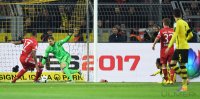 Fussball 1. Bundesliga Saison 16/17: Borussia Dortmund - FC Bayern Muenchen