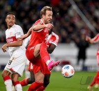 Fussball 1. Bundesliga  Saison  2025/2026  13. Spieltag 
VfB Stuttgart - FC Bayern Muenchen