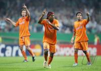 Fussball, Champions League: RONALDINHO