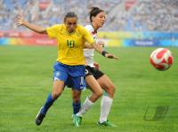 FUSSBALL  Olympia 2008   Vorrunde  Frauen   Deutschland - Brasilien