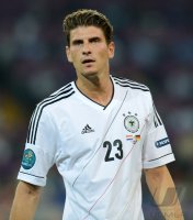 Fussball International Europameisterschaft 2012: Niederlande - Deutschland