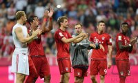 Fussball 1. Bundesliga Saison 15/16: FC Bayern Muenchen - Hamburger SV