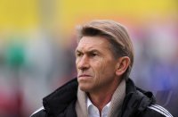 Fussball 3. Bundesliga : Trainer Klaus Augenthaler (Unterhaching)