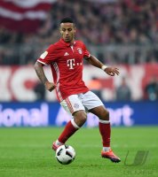 Fussball 1. Bundesliga Saison 16/17: FC Bayern Muenchen - Borussia Moenchengladbach