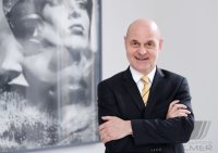 Prof. Dr. Peter Kremsner (Direktor Institut fuer Tropenmedizin UKT Tuebingen)