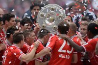 Fussball 1. Bundesliga  Saison  2012/2013:  Deutscher Meister 12/13 FC Bayern Muenchen