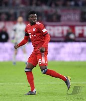 Fussball 1. Bundesliga Saison 18/19: FC Bayern Muenchen - FC Schalke 04