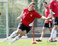 Fussball:  Leistungstests der deutschen Fussball Nationalmannschaft in Duesseldorf 24.04.2006