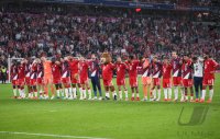 Fussball  1. Bundesliga 26/27 FC Bayern Muenchen - VfB Stuttgart