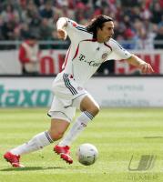 Fussball, 1. Bundesliga: FCB, PIZARRO Einzelaktion