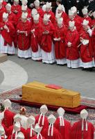 Vatikan; Tod von Papst Johannes Paul II, Kardinal, Kardinaele