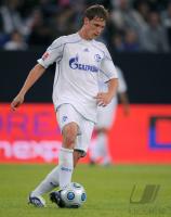 Fussball 1. Bundesliga: T Home Cup , Schalke 04 - VfB Stuttgart