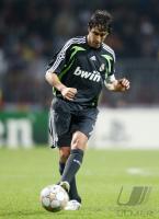 Fussball, Champions League: Madrid RAUL Einzelaktion