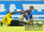FUSSBALL 1. Bundesliga  Schalke - Dortmund, Zweikampf