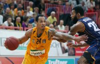 Basketball 1. Bundesliga 15/16 Hauptrunde: Walter Tigers Tuebingen - Eisbaeren Bremerhaven