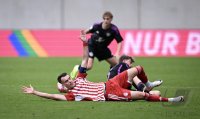 Fussball UEFA Youth League 23/24:  FC Bayern Muenchen - Olympiakos Piraeus