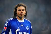 FUSSBALL, 1. BUNDESLIGA, 18. Spieltag: Schalke, EDU