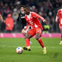 Fussball 1. Bundesliga  Saison  2025/2026  11. Spieltag 
FC Bayern Muenchen - SC Freiburg