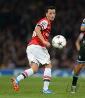 FUSSBALL  CHL  Saison 2013/2014: Arsenal London - SSC Neapel