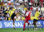 Fussball 1. Bundesliga: Dortmund - Bayern, Zweikampf