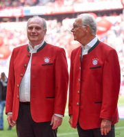 Fussball 1. Bundesliga Saison 15/16: FC Bayern Muenchen - Hannover 96