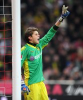Fussball 1. Bundesliga : JUBEL Torwart Mitchell Langerak (Borussia Dortmund)