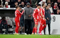 Fussball 1. Bundesliga  Saison  2025/2026  13. Spieltag 
VfB Stuttgart - FC Bayern Muenchen