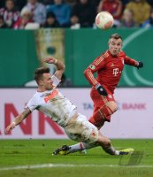 FUSSBALL DFB POKAL  Saison 2012/2013:  FC Augsburg - FC Bayern Muenchen