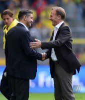Fussball 1. Bundesliga : Sportdirektor Michael Zorc und Hans - Joachim Watzke