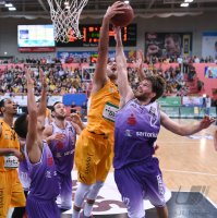 Basketball 1. Bundesliga 15/16 Hauptrunde: Walter Tigers Tuebingen - BG Goettingen