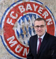 FUSSBALL 1. BUNDESLIGA  2012/2013: Finanzvorstand Dreesen (FC  Bayern Muenchen)