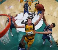 Basketball 1. Bundesliga  07/08  Walter Tigers Tuebingen  -  Deutsche Bank SKYLINERS