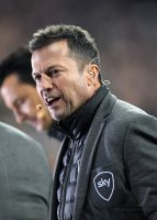 Fussball 1. Bundesliga Saison 15/16: FC Bayern Muenchen -  FC Schalke 04