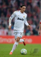FUSSBALL INTERNATIONAL  CHL HALBFFINALE 11/12:  Mesut Oezil (Real Madrid)