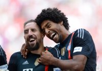 Fussball 1. Bundesliga 2014/2015: Franck Ribery (FC Bayern Muenchen) und Dante (FC Bayern Muenchen)