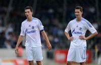 Fussball 1. Bundesliga 2012/2013: Julian Draxler (FC Schalke 04) und Christoph Moritz (FC Schalke 04)