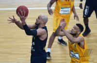 Basketball 1. Bundesliga 15/16 Hauptrunde: Walter Tigers Tuebingen - Alba Berlin