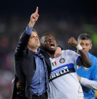 FUSSBALL  International CHL 2009/2010 :  JUBEL  INTER  Trainer Mourinho und Muntari