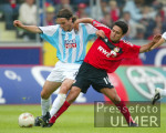 Fussball 1. Bundesliga: Leverkusen - 60 Muenchen, Zweikampf