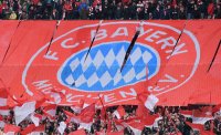 Fussball 1. Bundesliga Saison 16/17: FC Bayern Muenchen - FC Schalke 04