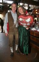 Fussball 1. Bundesliga: FCB auf dem Oktoberfest