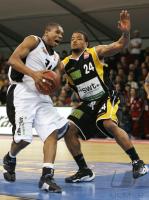 Basketball 1. Bundesliga  Science City Jena - Walter Tigers Tuebingen