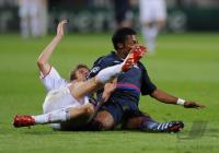 FUSSBALL  International CHL 09/10:  Olympique Lyon - FC Bayern  Muenchen