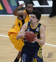 Basketball 1. Bundesliga  12/13  Walter Tigers Tuebingen  - Alba Berlin