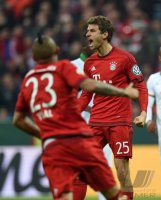 Fussball DFB Pokal Halbfinale 15/16: FC Bayern Muenchen - SV Werder Bremen