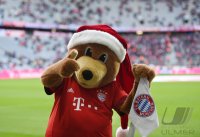 Fussball 1. Bundesliga Saison 15/16: FC Bayern Muenchen - FC Ingolstadt