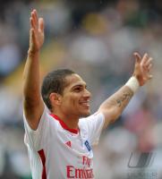Fussball 1. Bundesliga : JUBEL nach dem Tor zum 1:3 Paolo Guerrero (Hamburger SV)