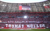 Fussball 1. Bundesliga 24/25: FC Bayern Fans verabschieden Thomas Mueller mit einer Choreo