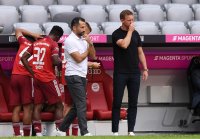 Fussball Audi Football Summit 2021 FC Bayern Muenchen - SSC Neapel